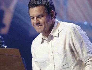 Στιγμές τρόμου για τον Σ.Σπανουδάκη - Εισβολή ληστών στο σπίτι του